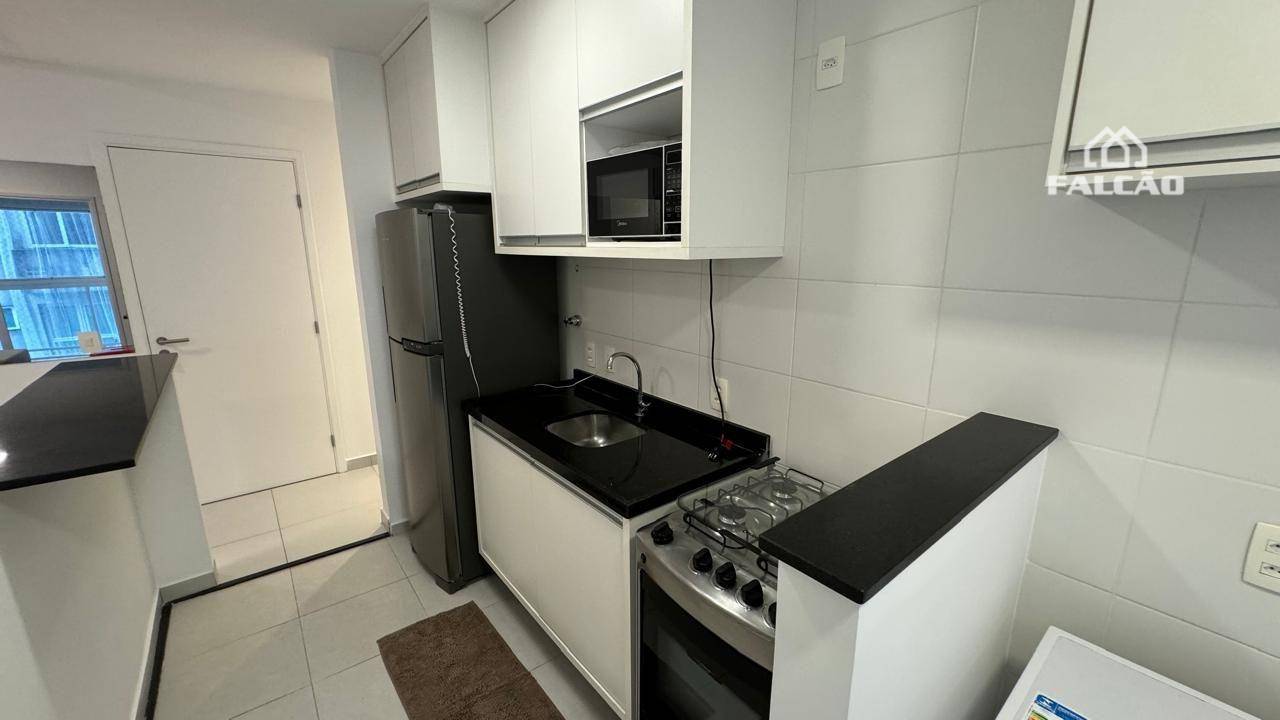 Apartamento para alugar com 2 quartos, 80m² - Foto 15