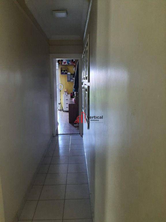 Casa à venda e aluguel com 3 quartos, 180m² - Foto 51