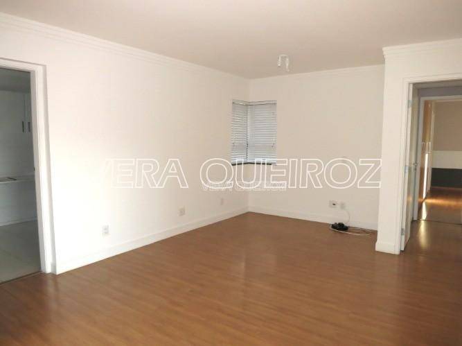 Apartamento à venda com 3 quartos, 110m² - Foto 7