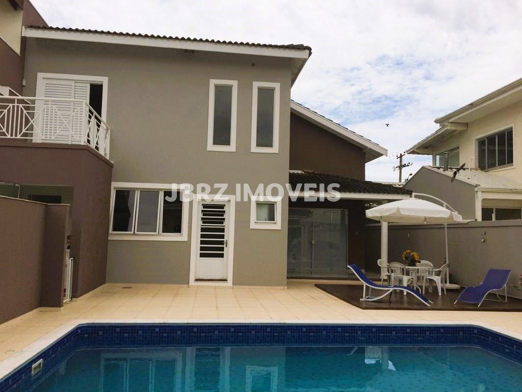 Casa à venda com 3 quartos, 305m² - Foto 2