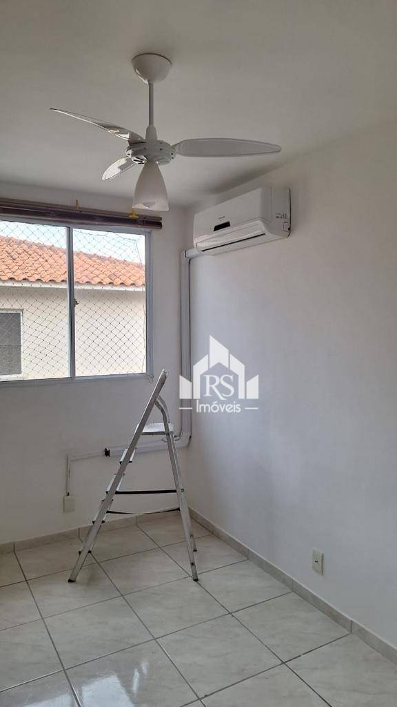 Apartamento à venda com 2 quartos, 49m² - Foto 12