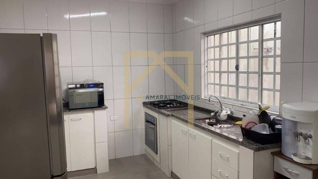 Casa à venda com 3 quartos, 110m² - Foto 28