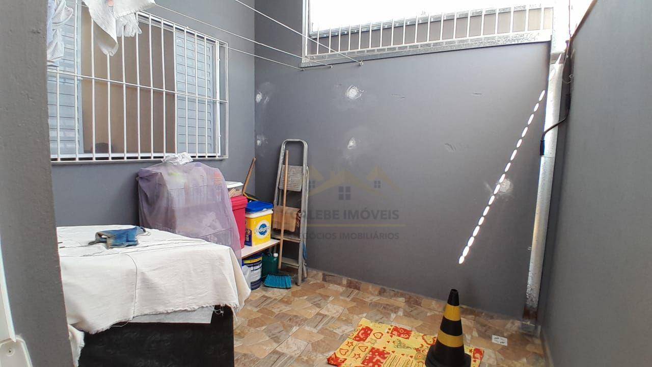Casa à venda com 2 quartos, 54m² - Foto 10