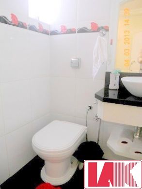 Sobrado à venda com 3 quartos, 241m² - Foto 16