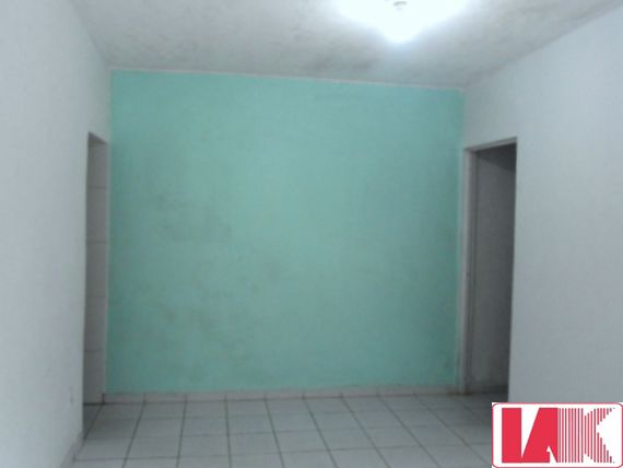 Casa para alugar com 1 quarto, 55m² - Foto 1