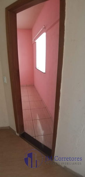 Casa à venda com 3 quartos, 90m² - Foto 13