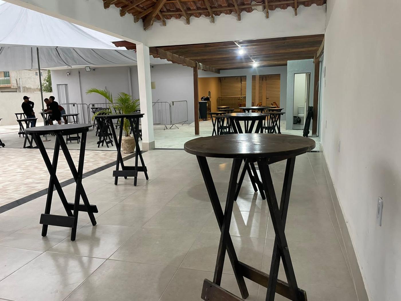 Casa à venda com 4 quartos, 600m² - Foto 5