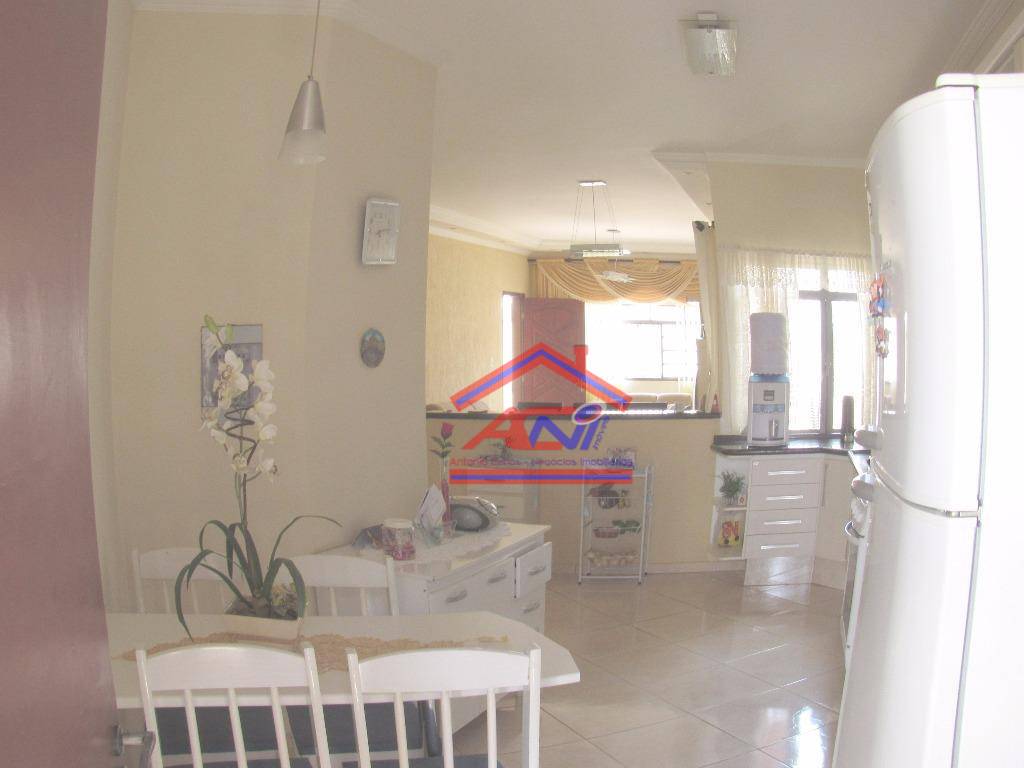 Casa à venda com 2 quartos, 230m² - Foto 22