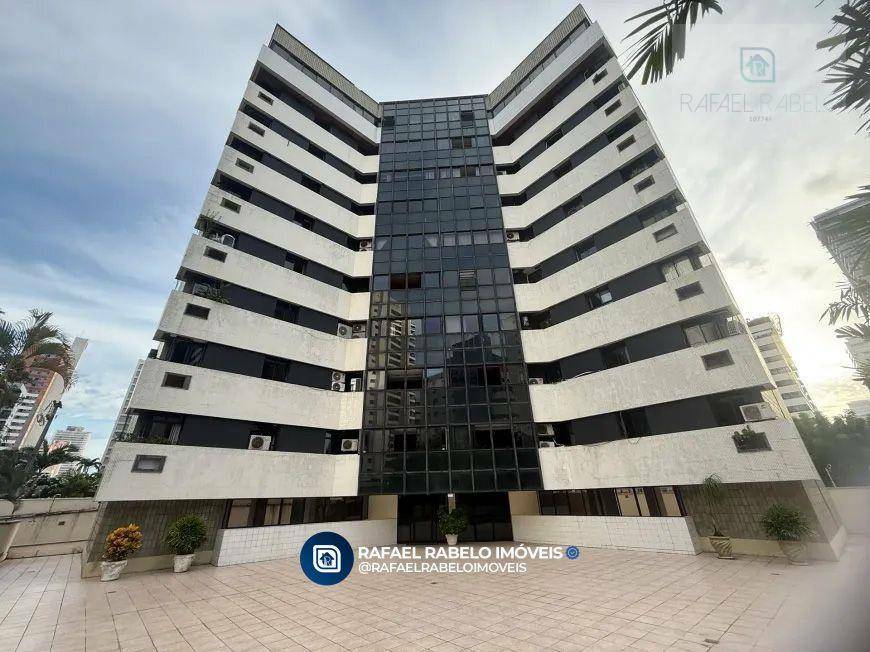 Apartamento à venda com 3 quartos, 179m² - Foto 1
