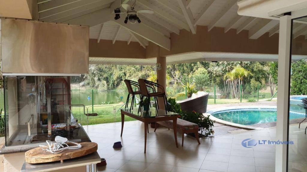 Casa de Condomínio à venda com 4 quartos, 384m² - Foto 19