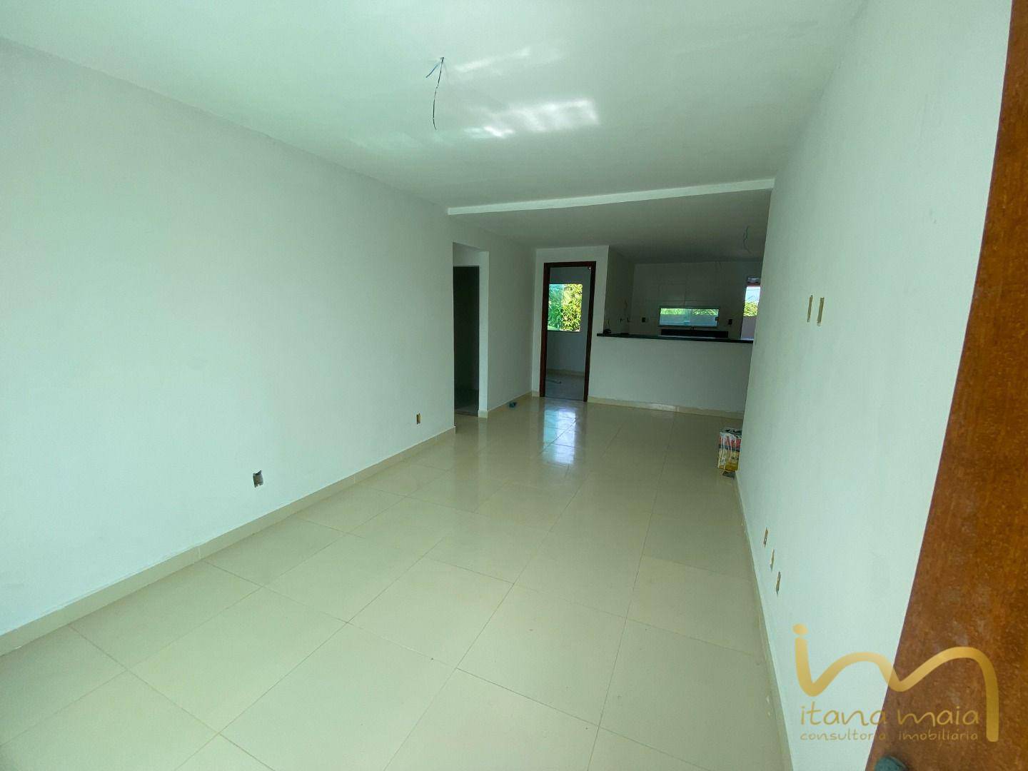 Apartamento à venda com 2 quartos, 75m² - Foto 4