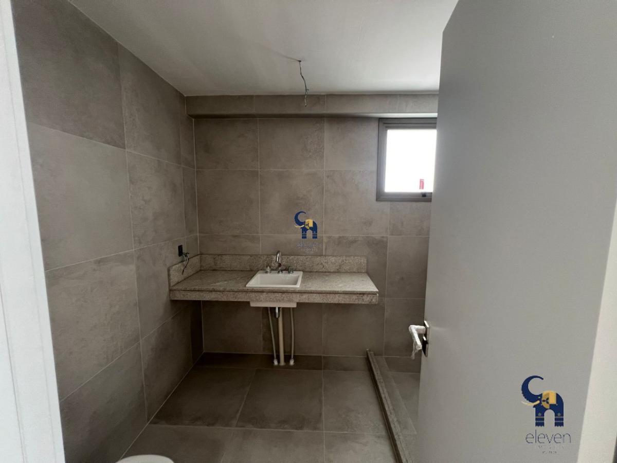 Apartamento à venda com 4 quartos, 245m² - Foto 14