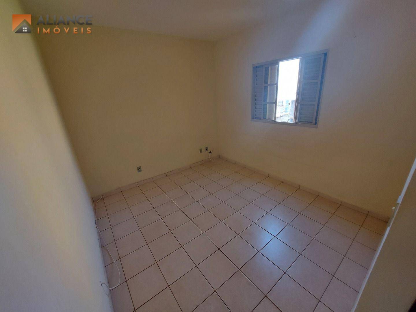 Apartamento à venda com 1 quarto, 63m² - Foto 5