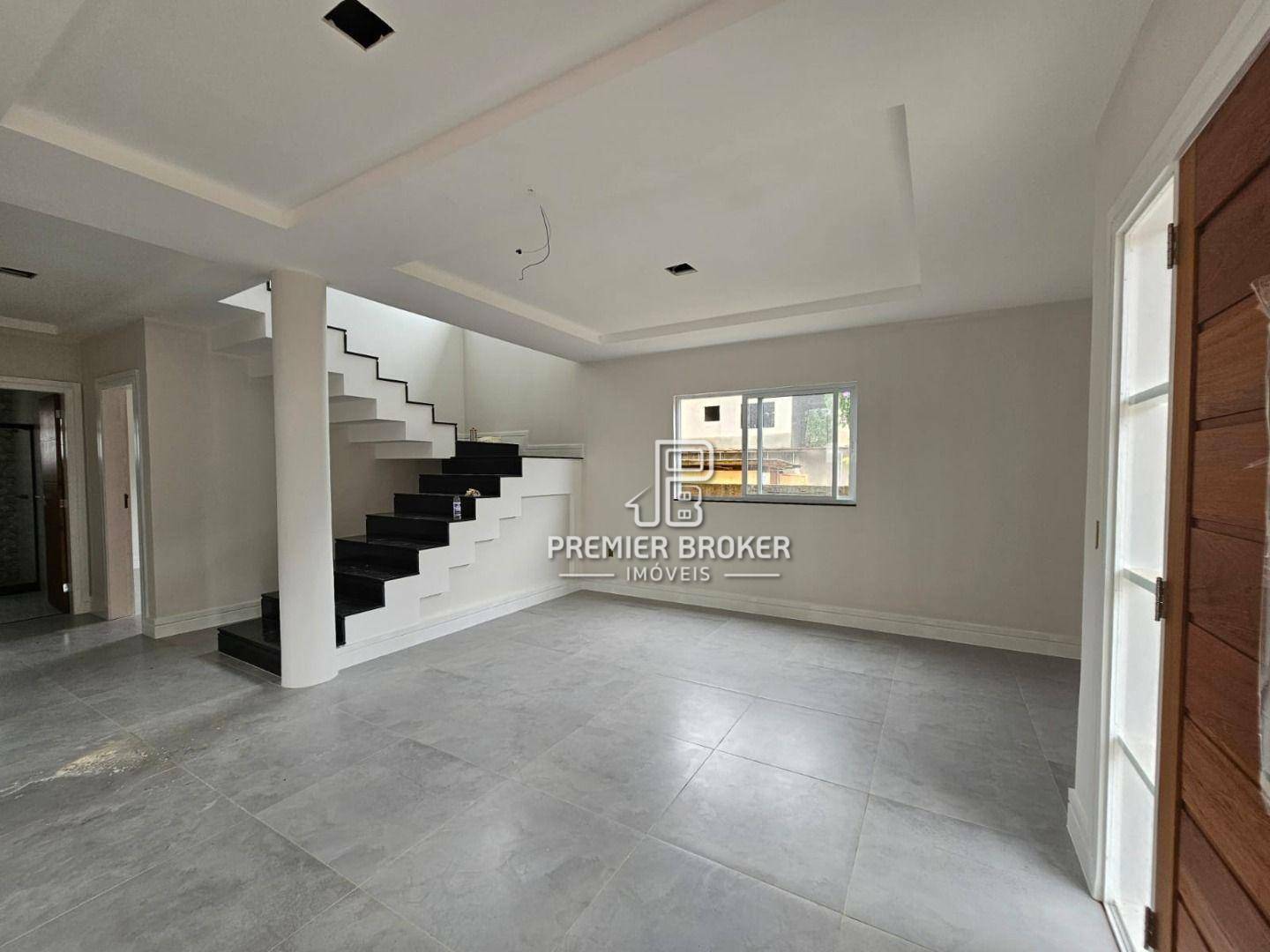 Casa à venda com 4 quartos, 130m² - Foto 16