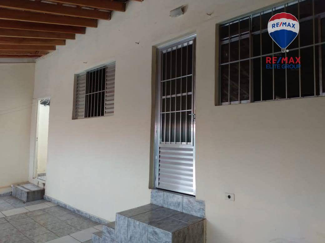 Casa à venda com 3 quartos, 120m² - Foto 5