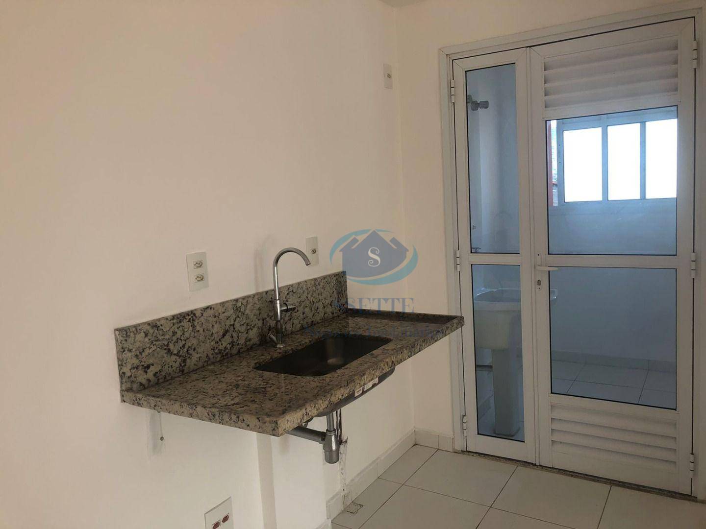 Apartamento à venda com 3 quartos, 82m² - Foto 14