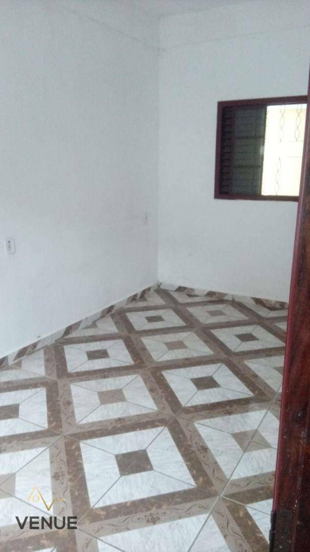 Casa à venda com 3 quartos, 250m² - Foto 13