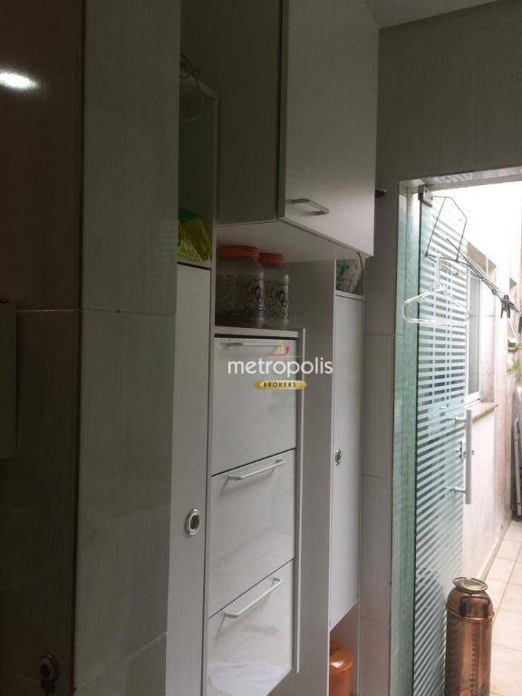 Apartamento à venda com 2 quartos, 70m² - Foto 4