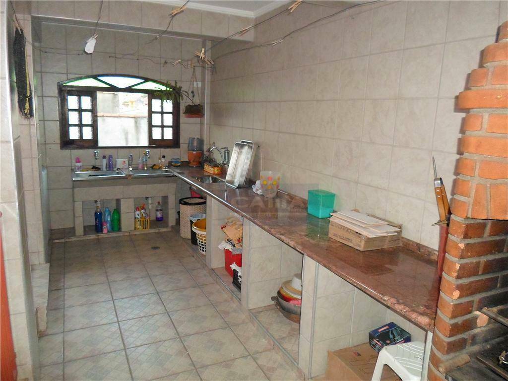 Sobrado à venda com 3 quartos, 400m² - Foto 19