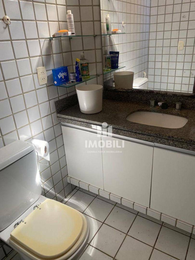 Casa de Condomínio à venda com 4 quartos, 254m² - Foto 26