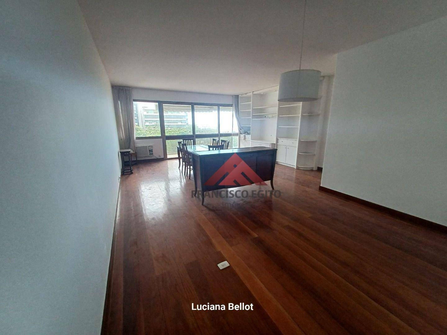 Apartamento à venda com 4 quartos, 170m² - Foto 3