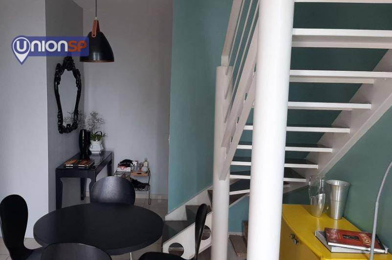 Apartamento à venda com 2 quartos, 84m² - Foto 3