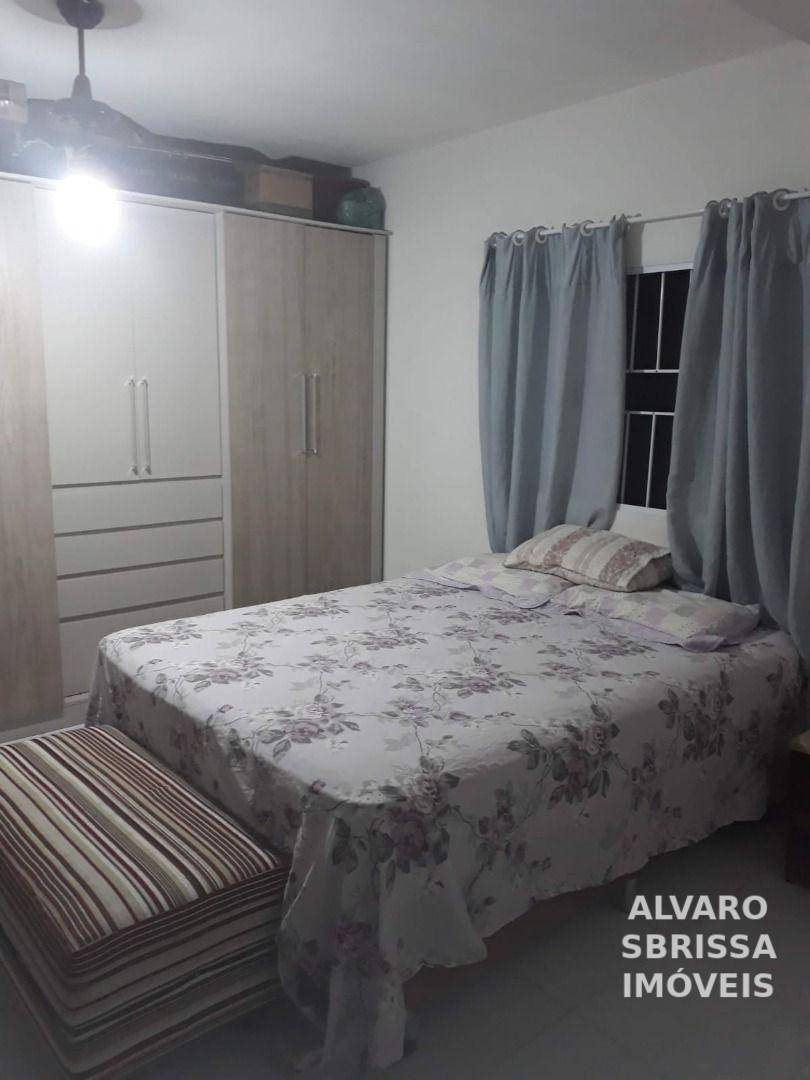 Casa à venda com 2 quartos, 90m² - Foto 9