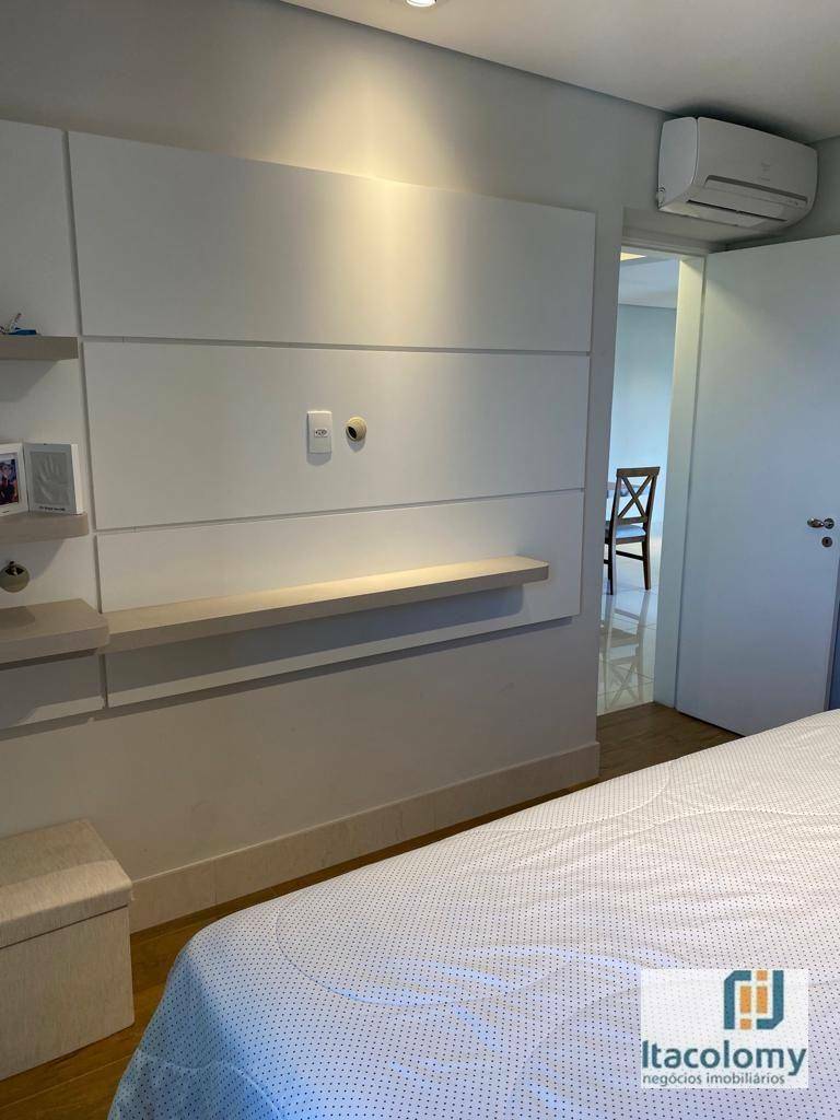 Apartamento à venda com 2 quartos, 72m² - Foto 20