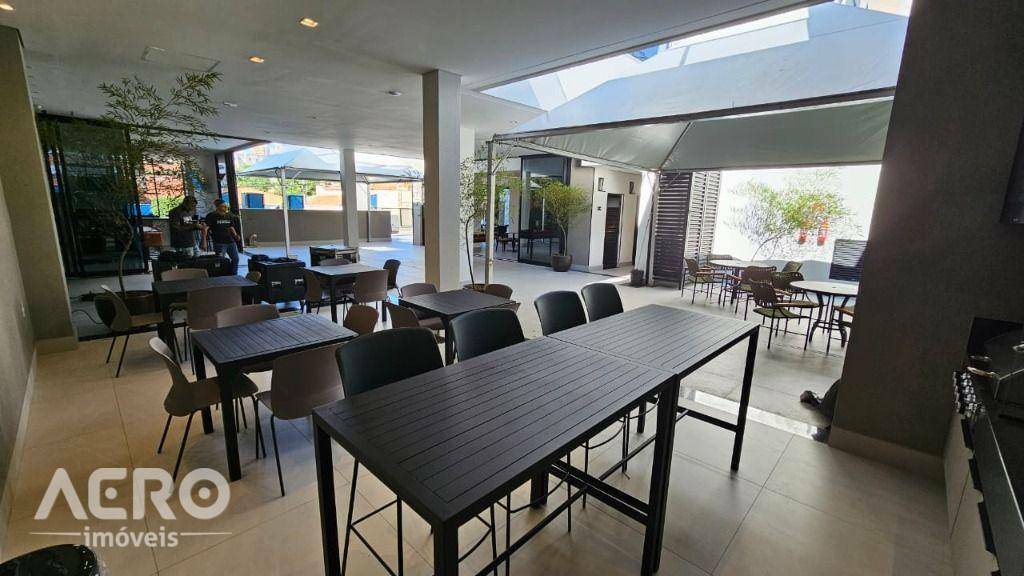 Apartamento para alugar com 3 quartos, 103m² - Foto 34