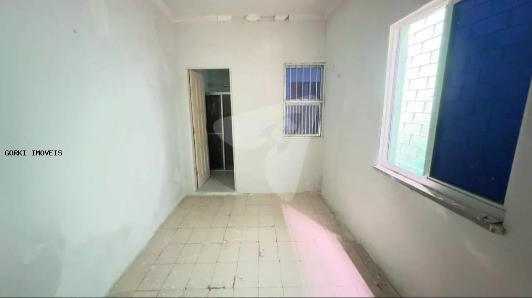 Casa à venda com 5 quartos, 211m² - Foto 7