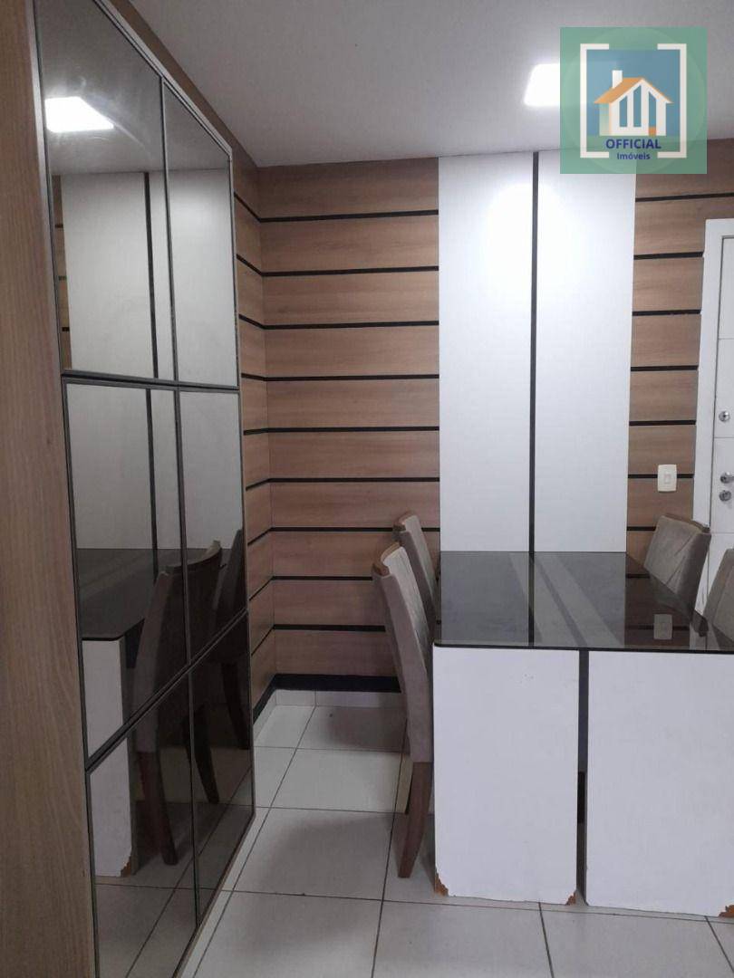 Apartamento à venda com 2 quartos, 79m² - Foto 27