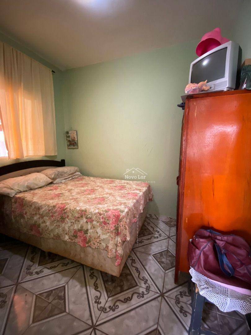 Casa à venda com 5 quartos, 244m² - Foto 8