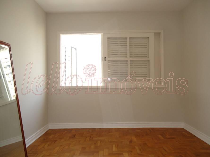 Apartamento para alugar com 3 quartos, 165m² - Foto 11