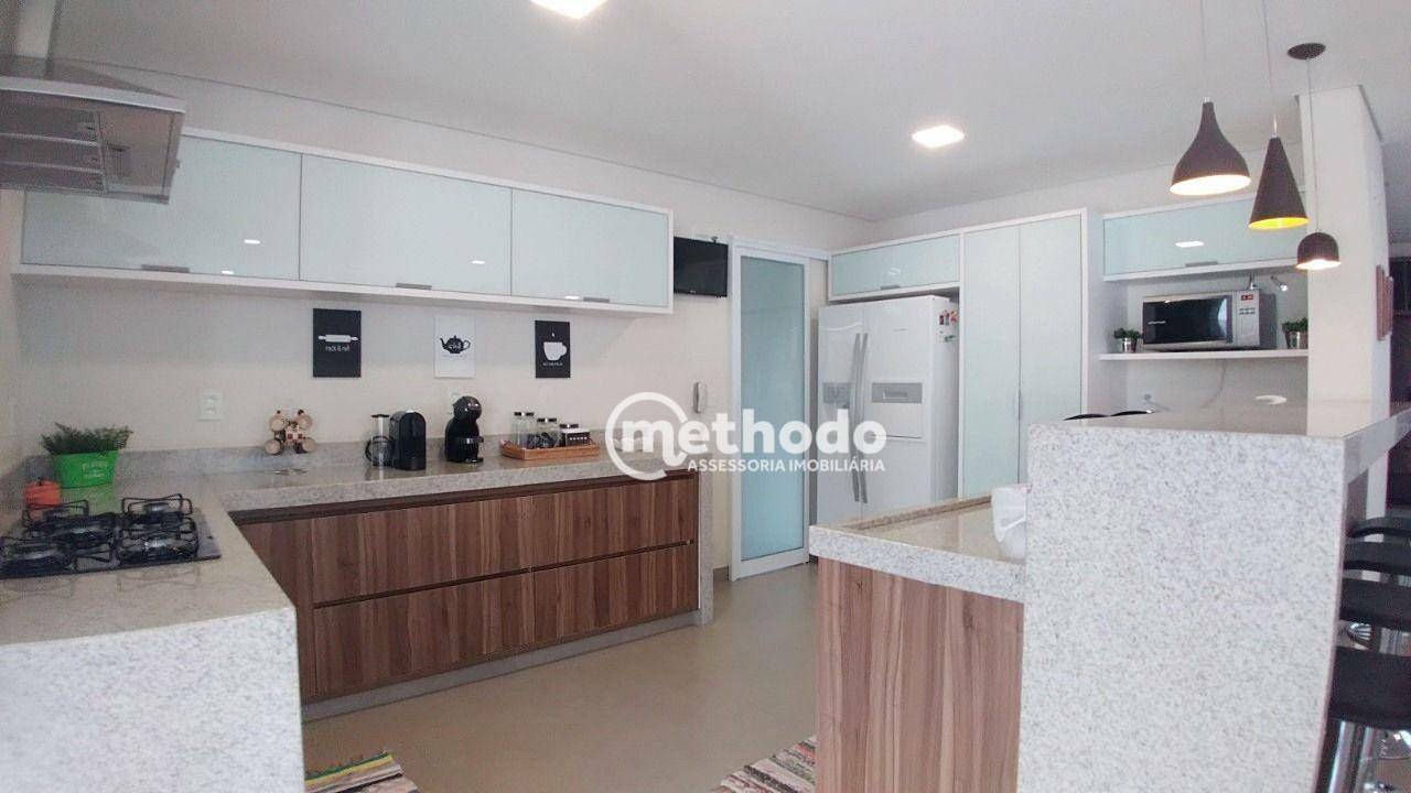 Casa de Condomínio à venda com 4 quartos, 330m² - Foto 16