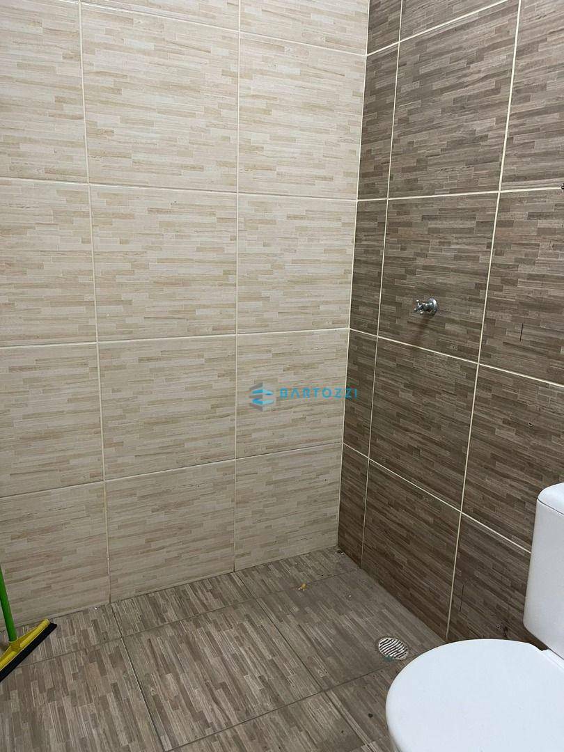 Sobrado à venda e aluguel com 3 quartos, 200m² - Foto 20