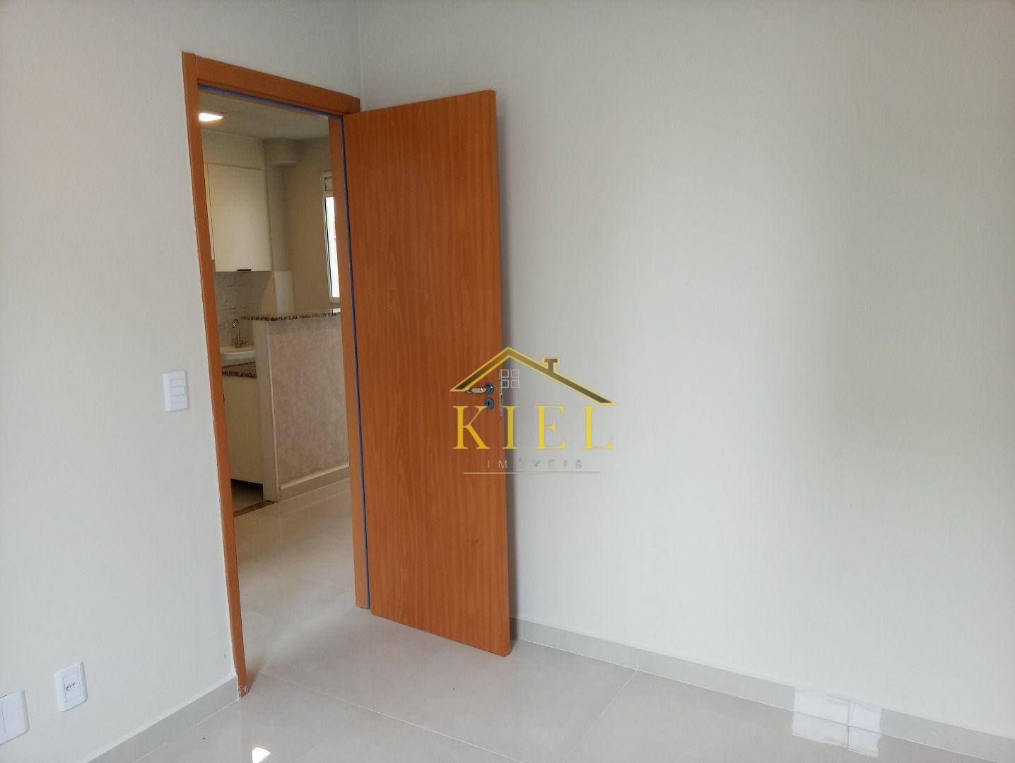 Apartamento à venda com 2 quartos, 41m² - Foto 23