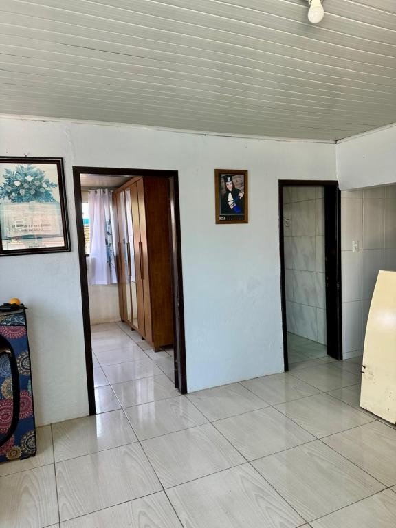 Casa à venda com 3 quartos, 78m² - Foto 5