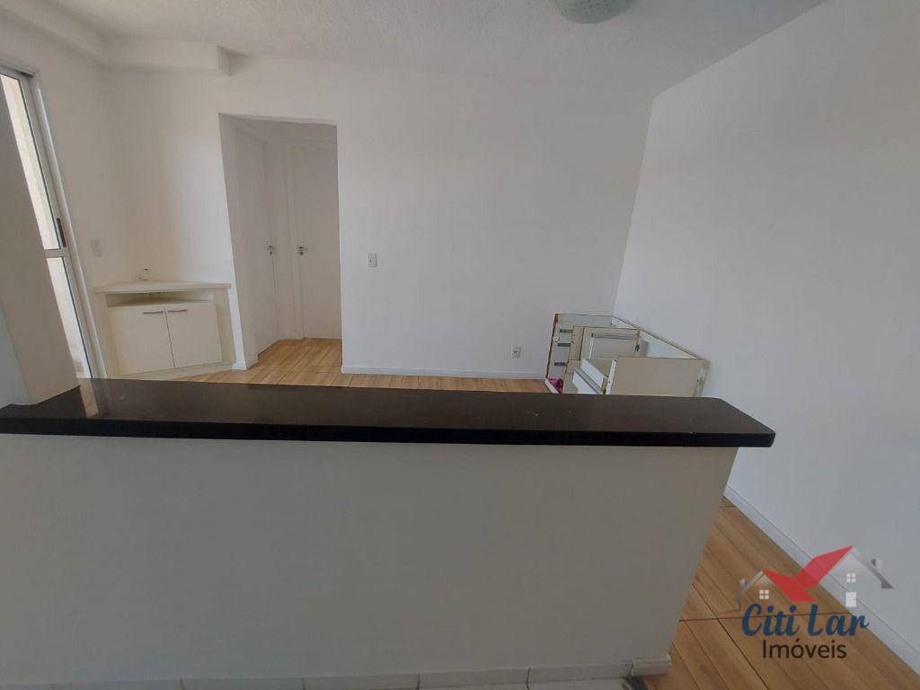 Apartamento à venda com 2 quartos, 45m² - Foto 14