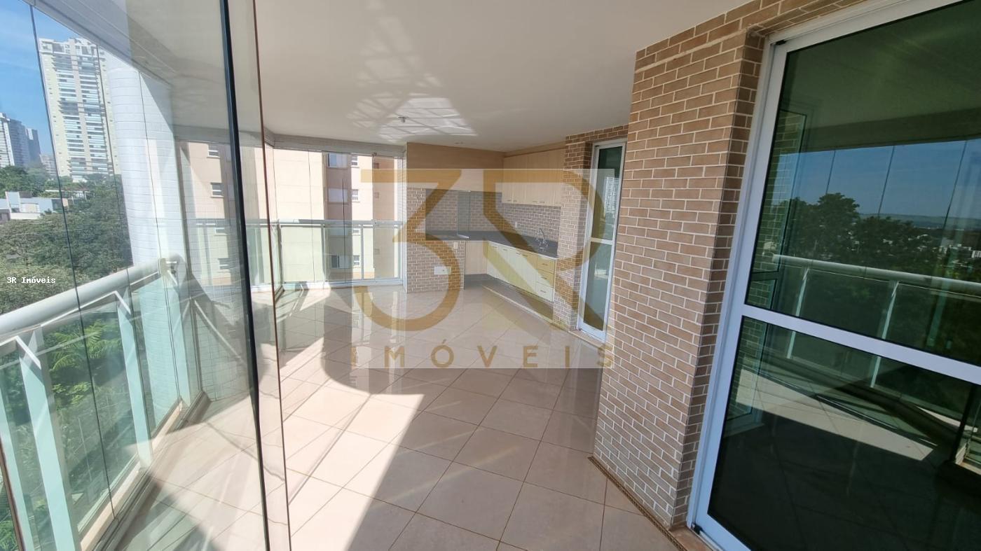 Apartamento à venda com 3 quartos, 234m² - Foto 4