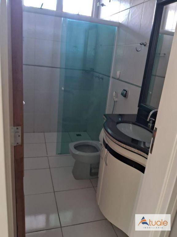 Casa de Condomínio para alugar com 3 quartos, 170m² - Foto 12