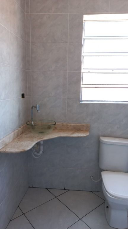 Sobrado à venda com 2 quartos, 130m² - Foto 24