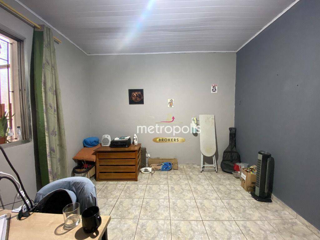 Casa à venda com 4 quartos, 200m² - Foto 40