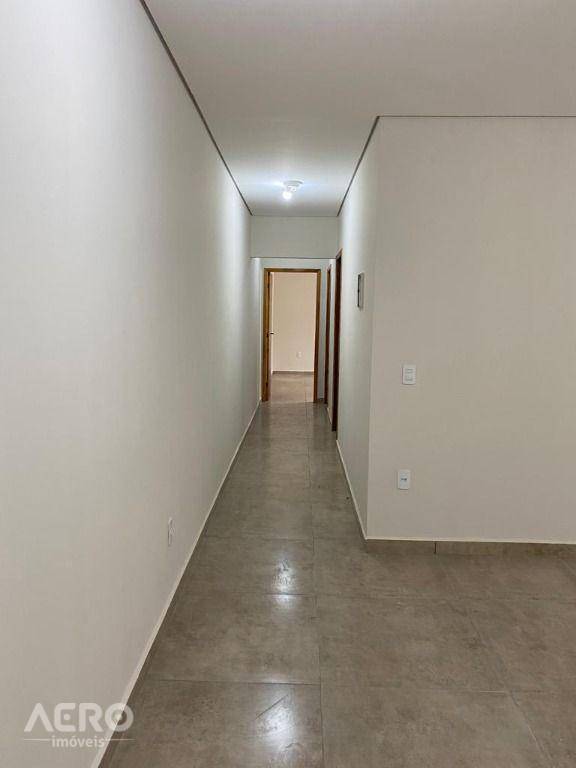 Casa à venda com 2 quartos, 150m² - Foto 22