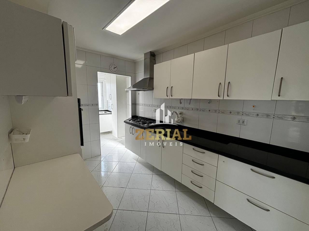 Apartamento à venda com 2 quartos, 68m² - Foto 3