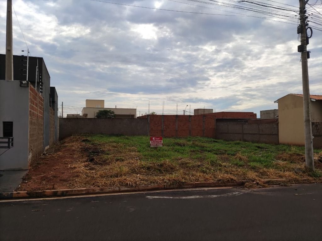 Terreno à venda, 200m² - Foto 1