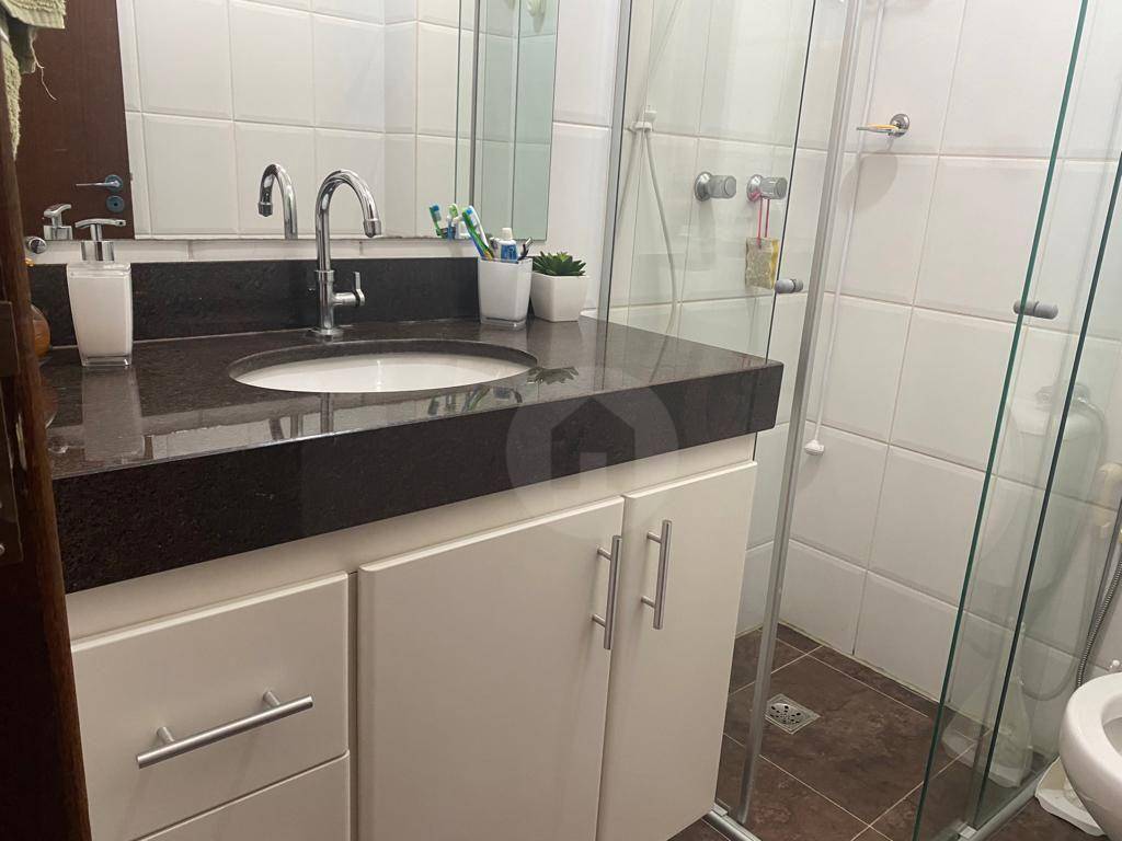 Apartamento à venda com 3 quartos, 156m² - Foto 10