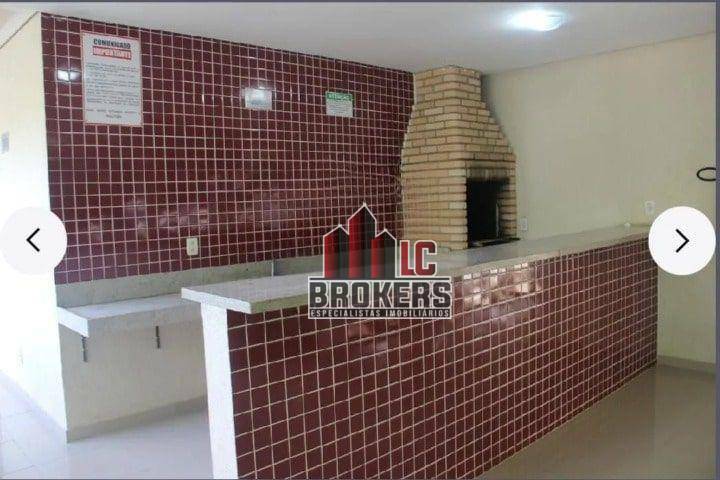 Apartamento para alugar com 2 quartos, 50m² - Foto 12