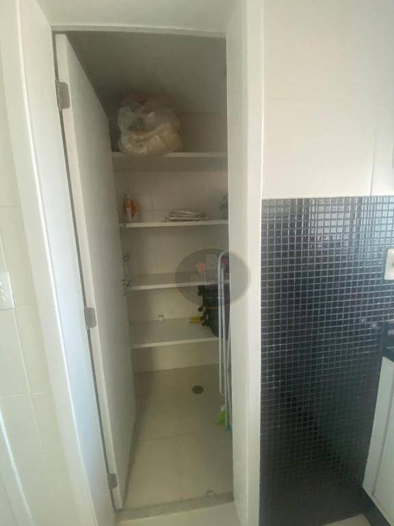 Apartamento para alugar com 3 quartos, 109m² - Foto 30