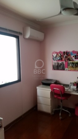 Sobrado à venda com 4 quartos, 300m² - Foto 19