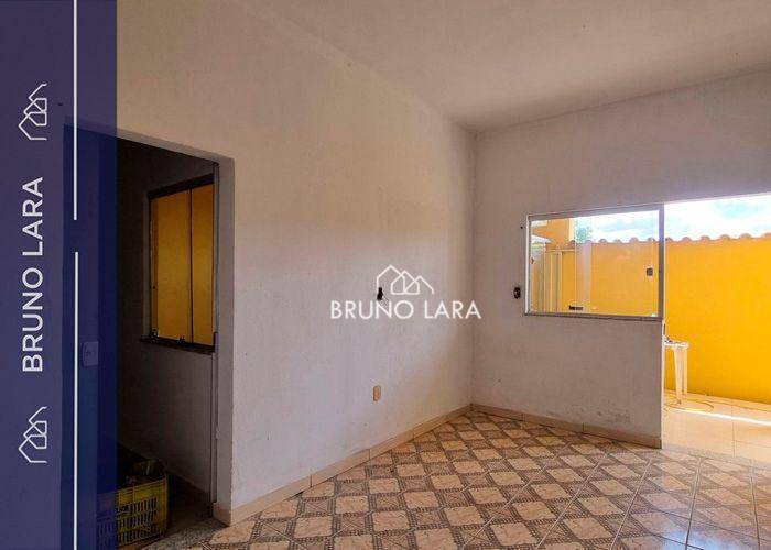 Casa, 6 quartos, 135 m² - Foto 1